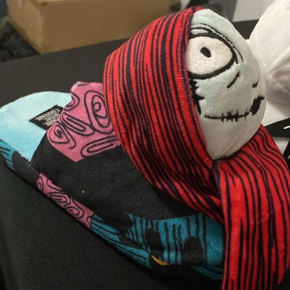 Disney Nightmare Before Christmas Slippers adult size 7/8 VERY CLEAN - Picture 10 of 10